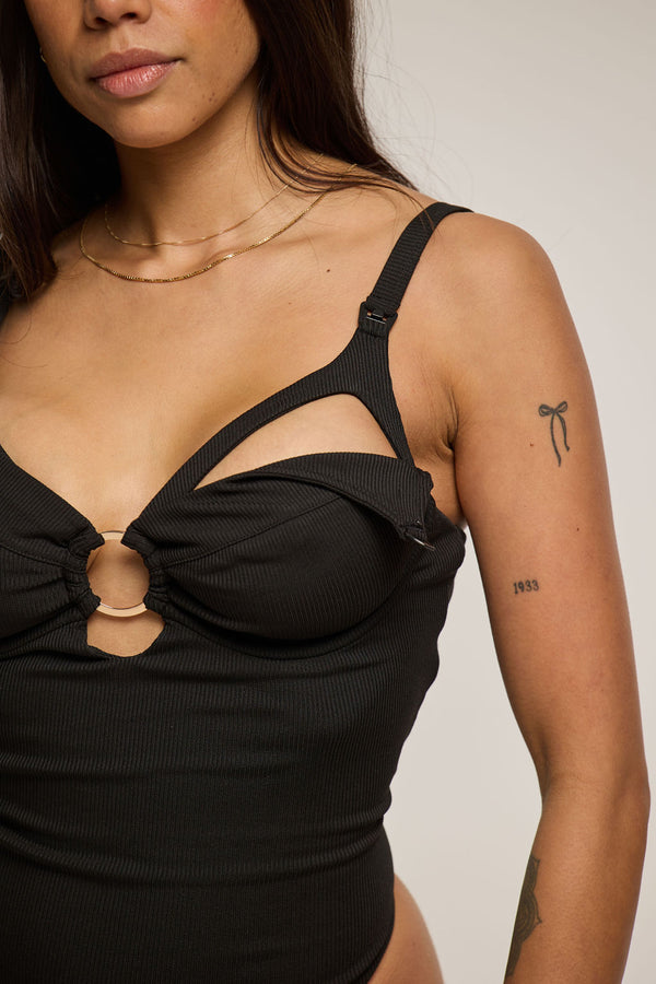 Gaia | Nursing One Piece